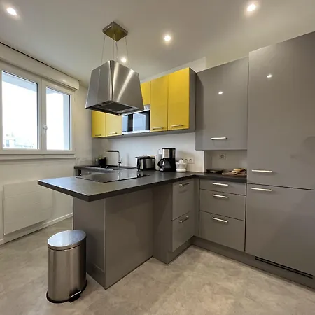 Moderne Centre-ville, Proche Plage, 5 Couchages, Parking Prive - Fr-1-197-555 * Les Sables-dʼOlonne